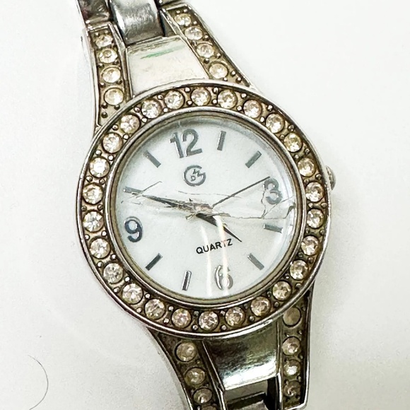 LOT of 5 Fashion Wrist Watches | NOT TESTED - Picture 6 of 10